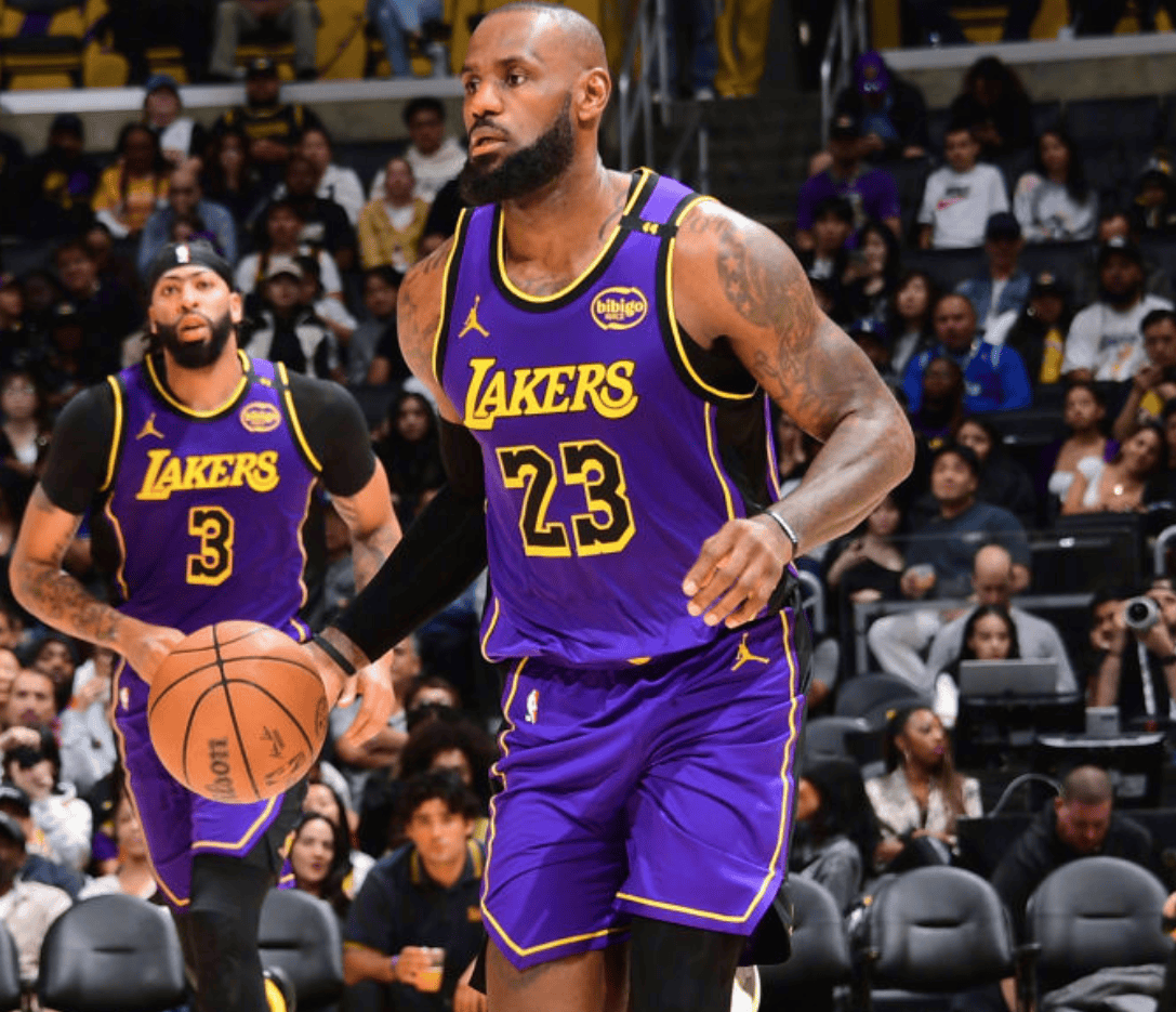 是拿下三分 是拿下三分