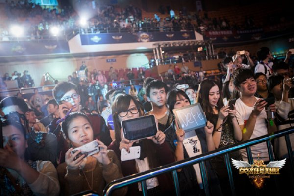 对品牌与球 对品牌与球