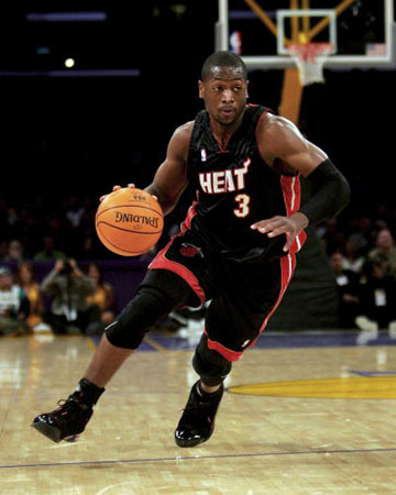 初盘客让平 初盘客让平